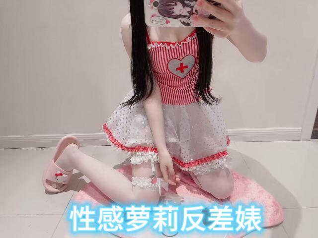 【熟女人妻】巨乳熟女真给力，掏出大奶子尽情把玩舒爽无比